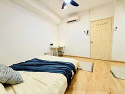 International Plaza (D2), Apartment #578247351